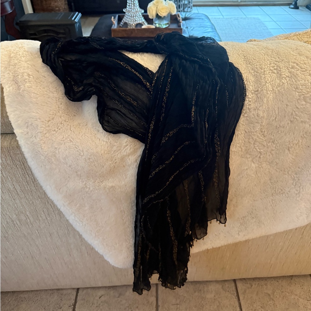 Chic Black and Gold Women's Scarf